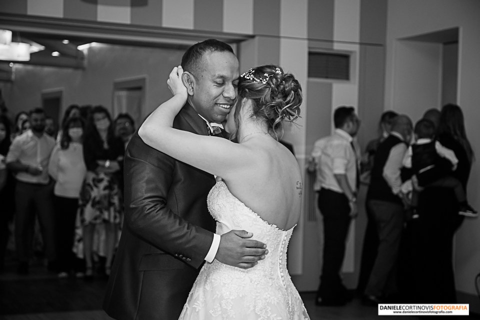 Fotografie Matrimonio Borgo Santa Giulia Brescia di Valentina e Nicolas