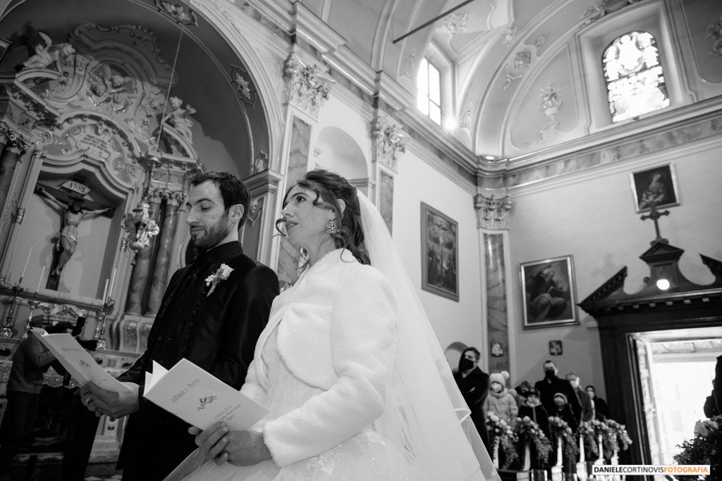https://danielecortinovisfotografia.com/le-fotografie-di-matrimonio/