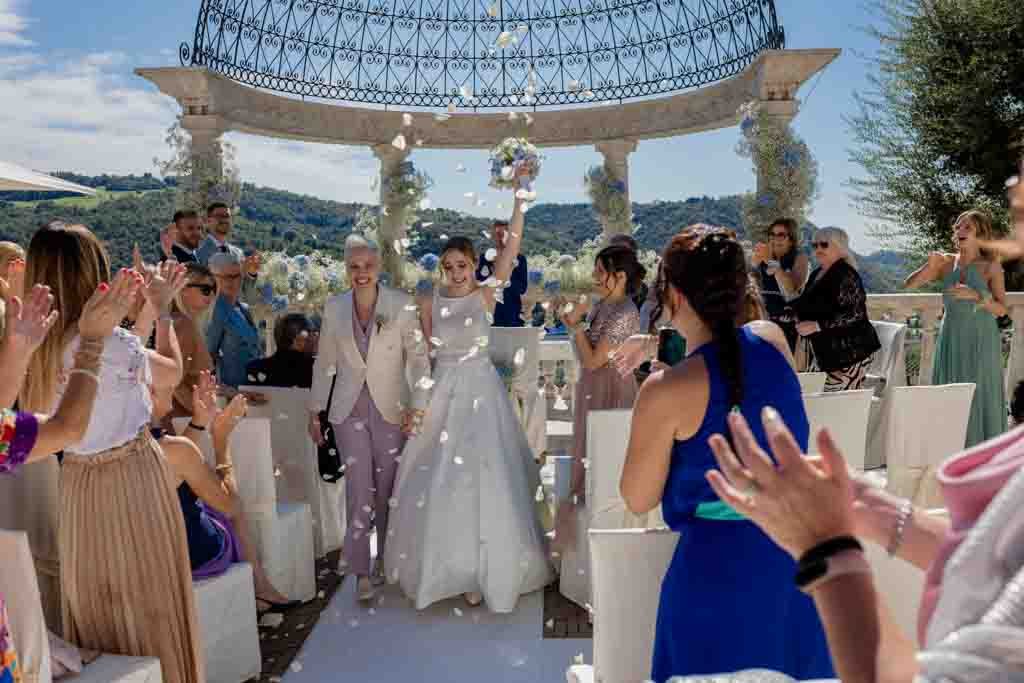 Matrimonio in Locanda Armonia di Silvia e Martina Matrimonio in Locanda Armonia di Silvia e Martina