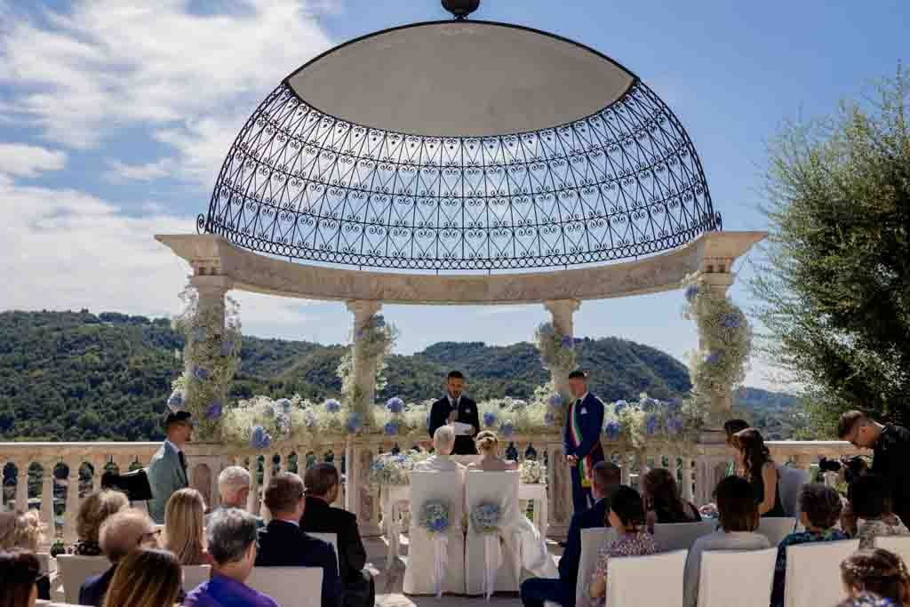 Matrimonio in Locanda Armonia di Silvia e Martina Matrimonio in Locanda Armonia di Silvia e Martina